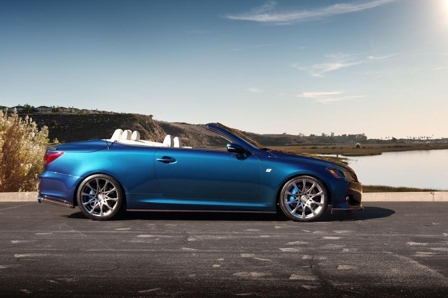  Lexus IS350C by VIP Auto Salon 2011 года  (фото 2 из 3)